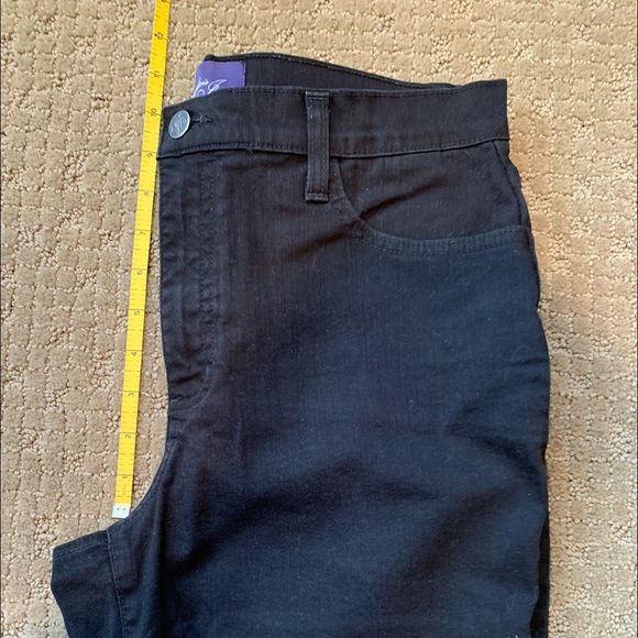 NYDJ lift & tuck crop jean black size 6 - Picture 7 of 8